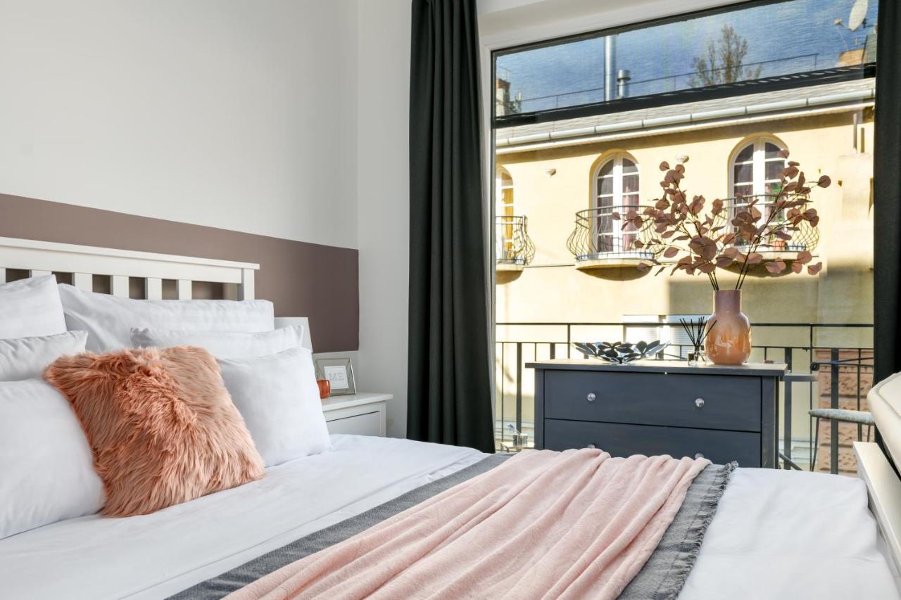 Leonardo50 Apartment บูดาเปสต์ ภายนอก รูปภาพ