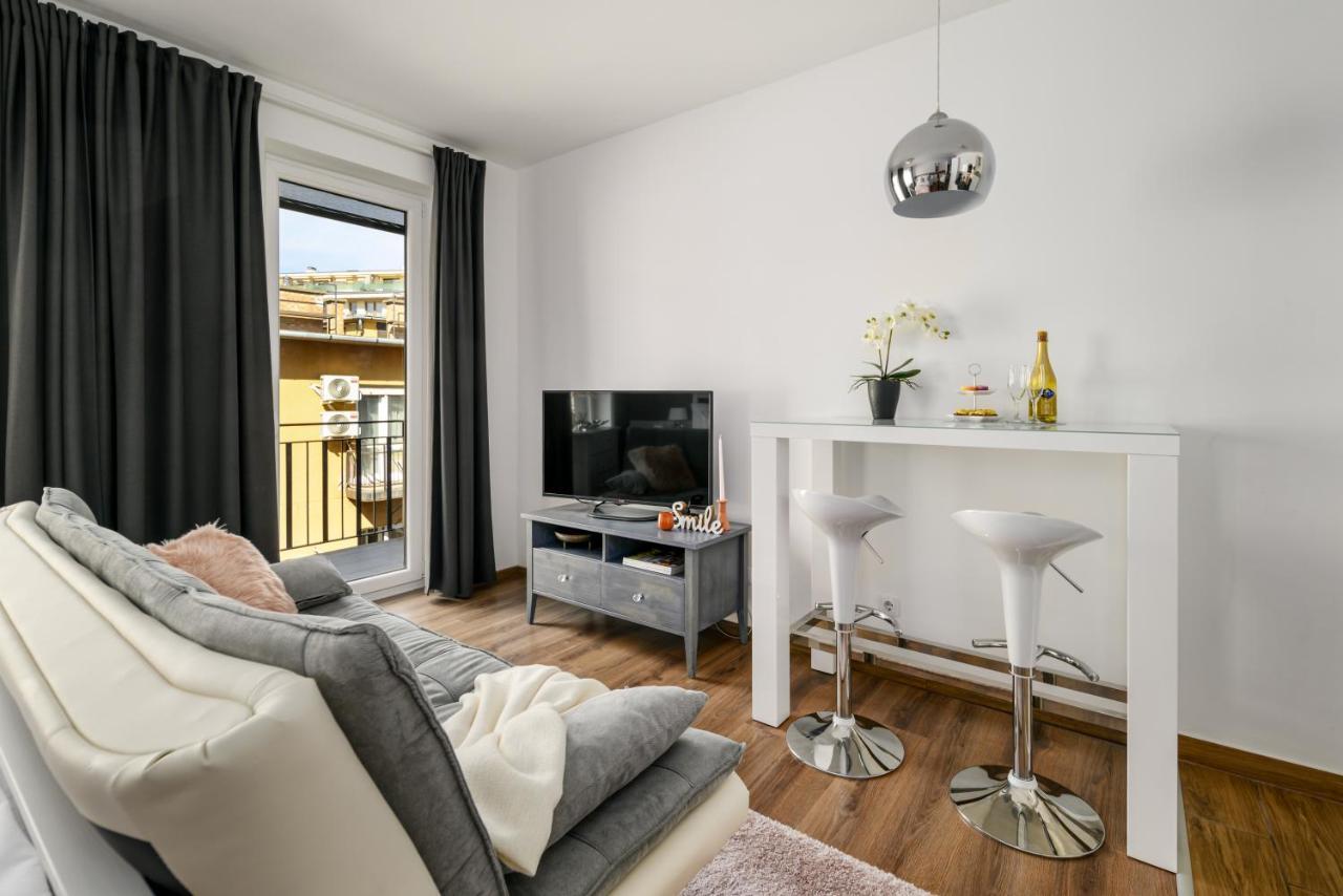 Leonardo50 Apartment บูดาเปสต์ ภายนอก รูปภาพ